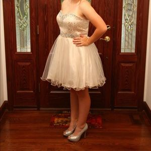 Cream homecoming dress